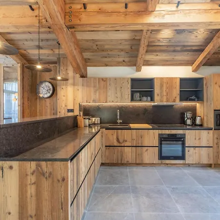 Luxueux Avec Et Sauna Au Cœur De - Fr-1-568-36 Chalet *