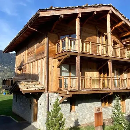 Chalet Luxueux Avec Et Sauna Au Coeur De - Fr-1-568-36