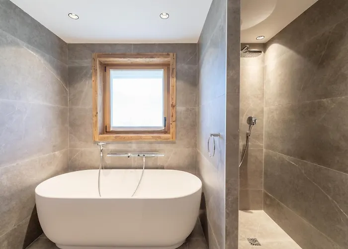 Luxueux Avec Et Sauna Au Coeur De - Fr-1-568-36 Dağ evi Courchevel