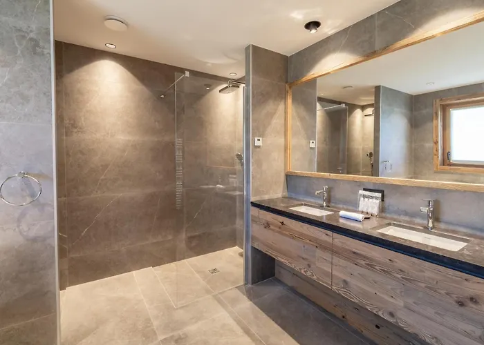 Luxueux Avec Et Sauna Au Coeur De - Fr-1-568-36 Dağ evi *